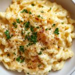Käsespätzle In a bowl.