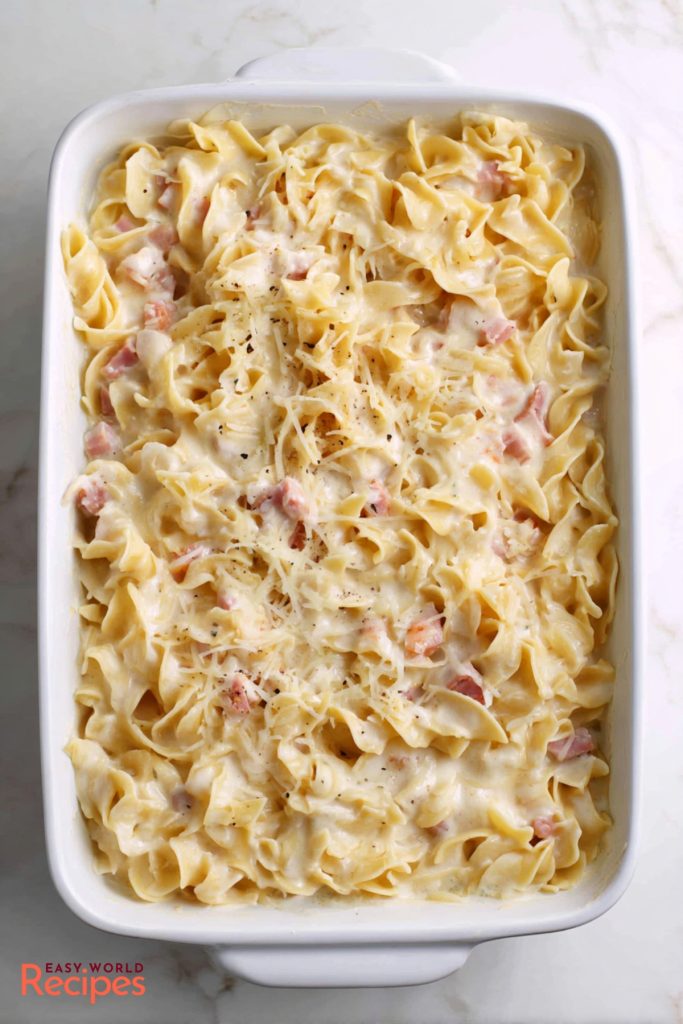 Šunkofleky (Ham and Pasta Bake) In a baking dish.