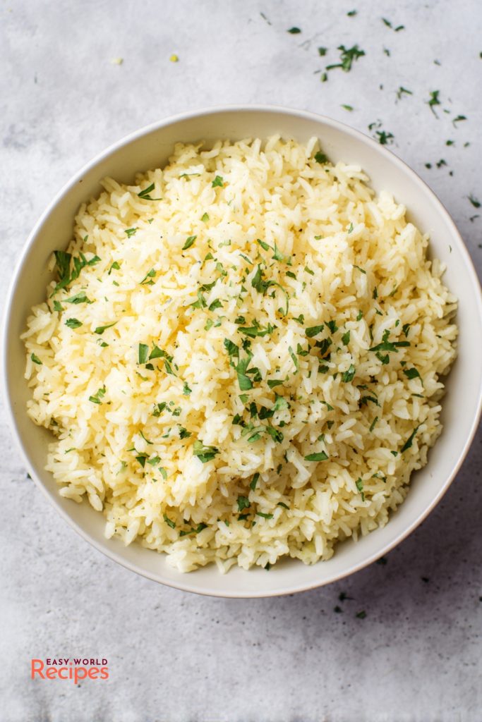 Greek Lemon Rice (Rizi me Lemoni)